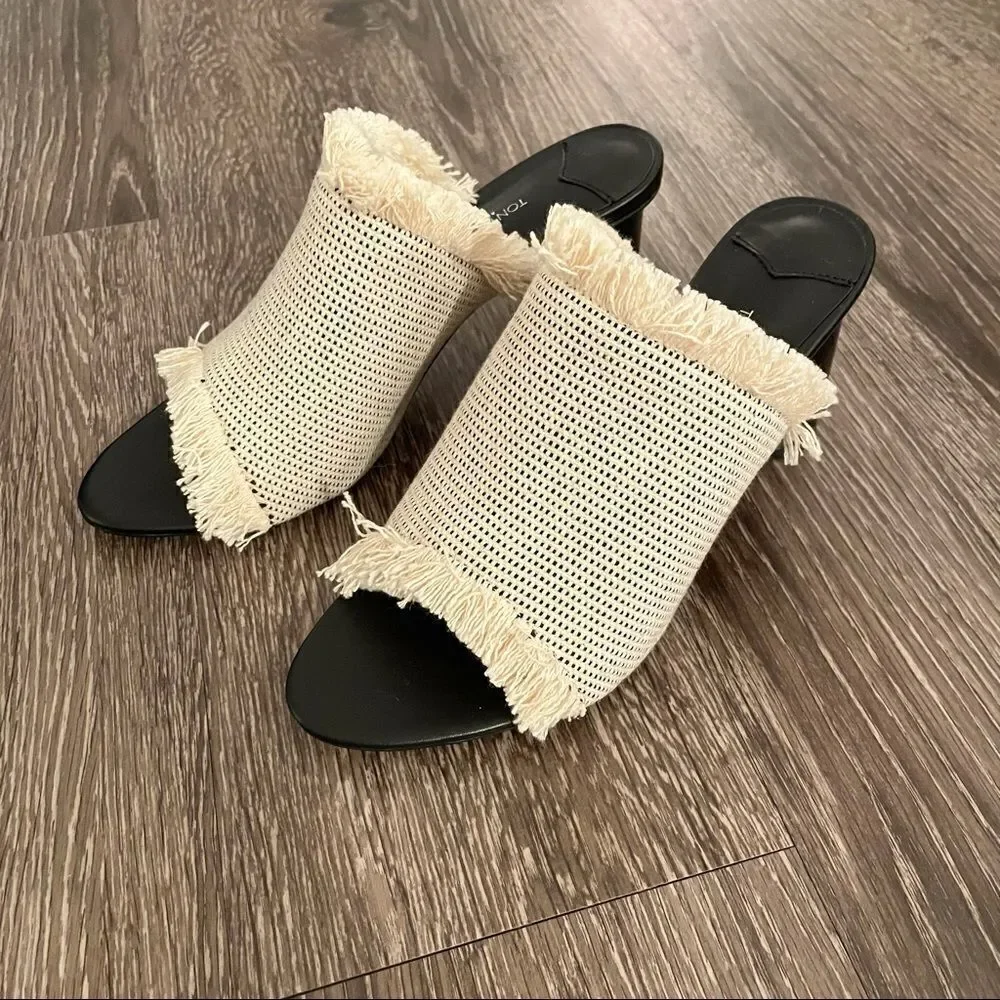 Tony Bianca Australia Bacardi heels nwot